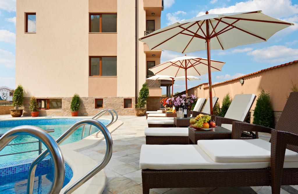 Stanny Court Aparthotel ネセバル エクステリア 写真